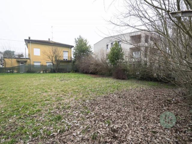 Terreno in vendita a Unione delle Terre d'Argine, Novi Di Modena