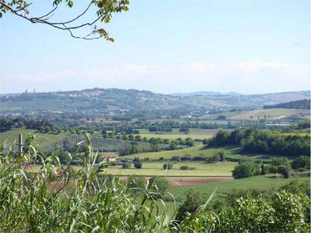 Terreno in vendita a Marche, Ancona