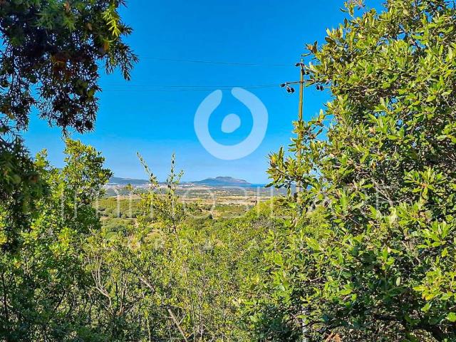 Terreno in vendita a San Pantaleo, Sardigna/Sardegna