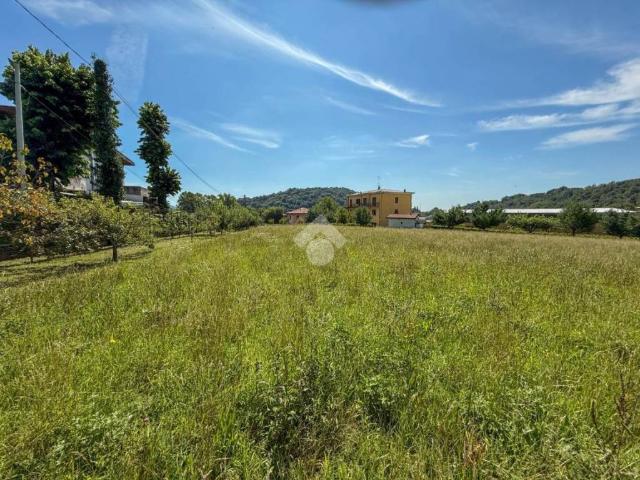 Terreno in vendita a Unione dei comuni della Valletta, Lombardia