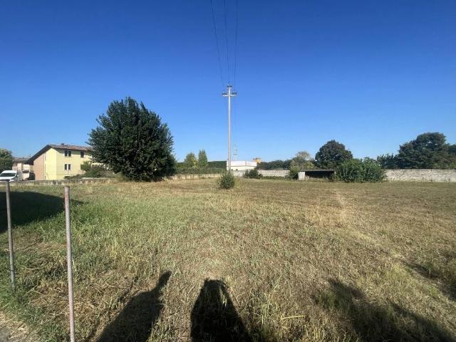 Terreno in vendita a Oppeano, Veneto