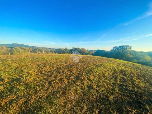 Terreno in vendita a Oriolo Romano, Lazio