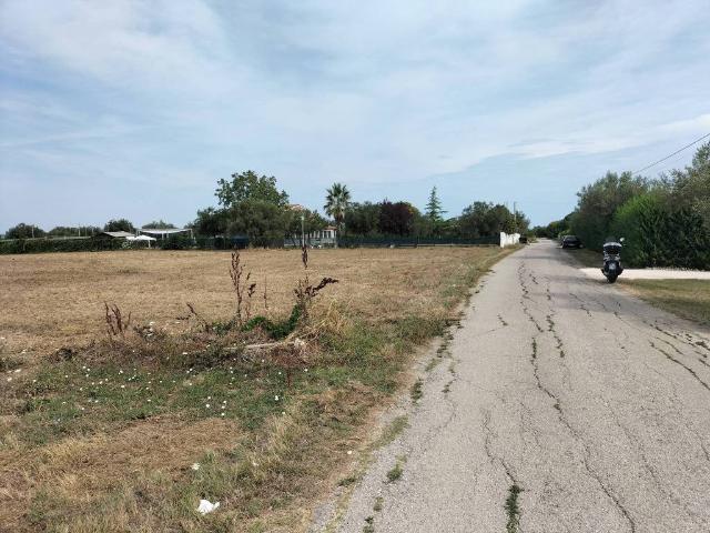 Terreno in vendita a Tamarete, Ortona