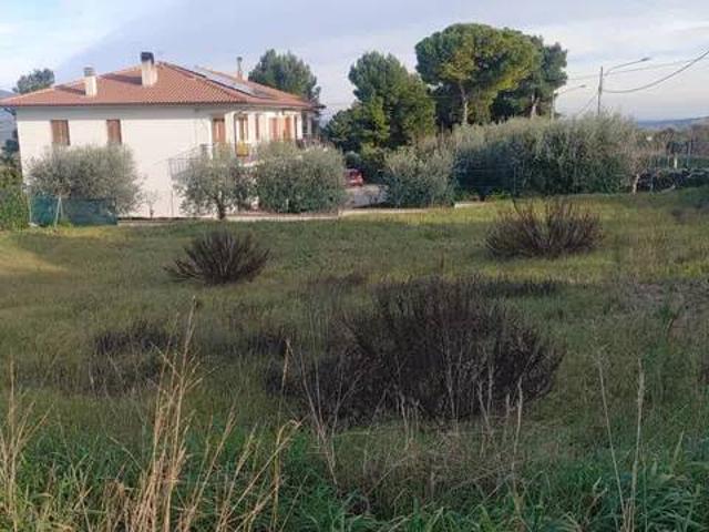 Terreno in vendita a San Biagio, Osimo