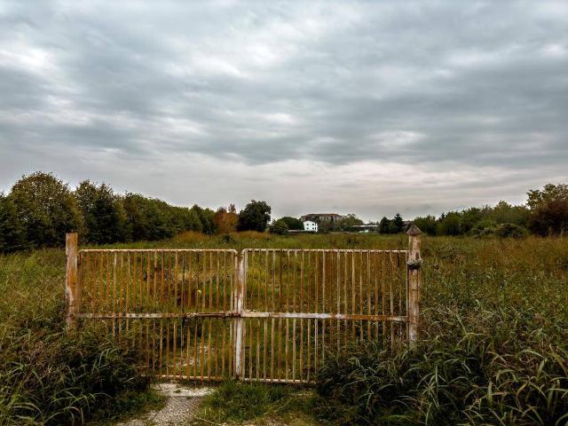 Terreno in vendita a Paderno D'adda, Lombardia