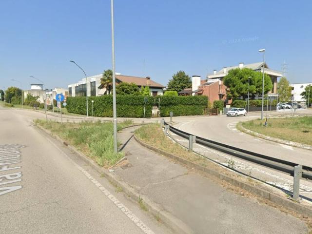 Terreno in vendita a Padova