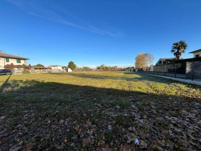 Terreno in vendita a Camin, Padova