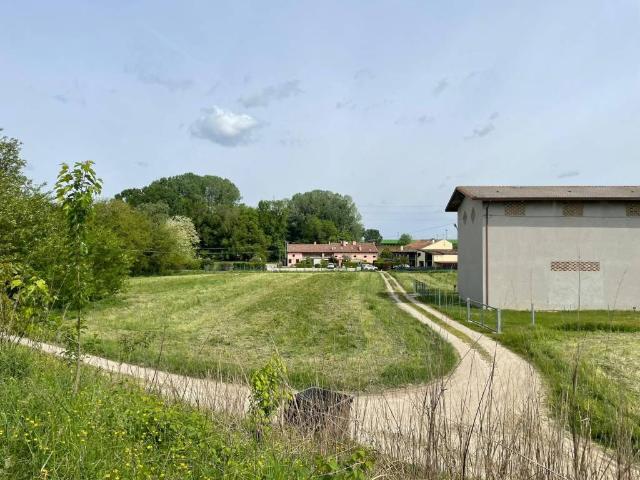 Terreno in vendita a Granze di Camin, Padova