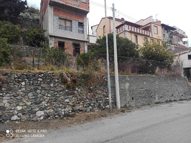 Terreno in vendita a Pagliara, Sicilia