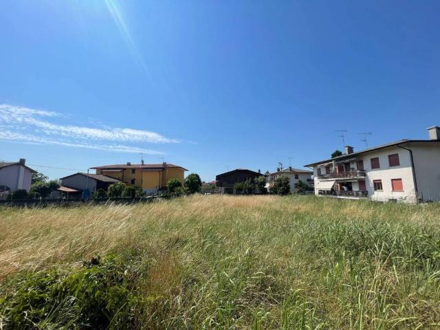 Terreno in vendita a Pagnacco, Friuli-Venezia Giulia