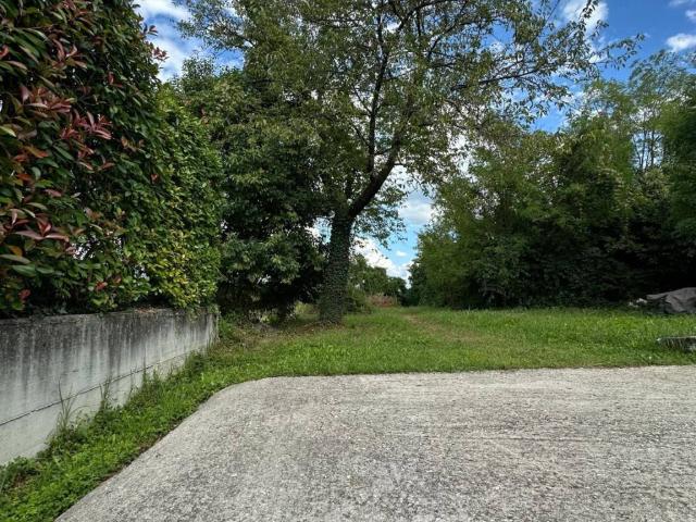 Terreno in vendita a Pagnacco, Friuli-Venezia Giulia