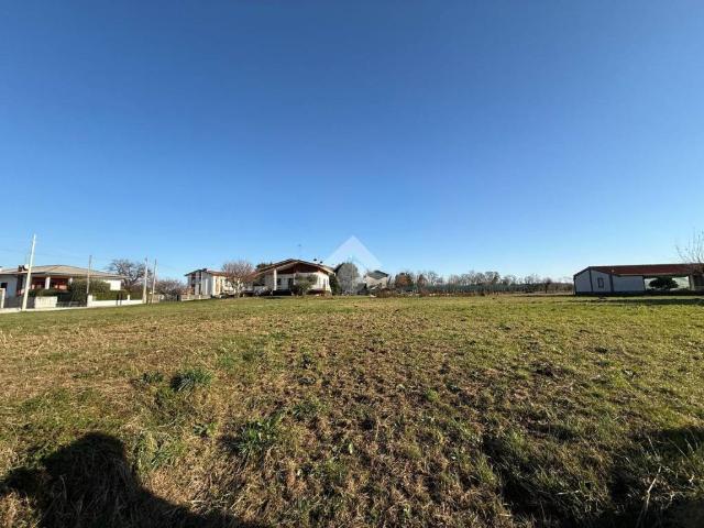 Terreno in vendita a Plaino / Plaìn, Pagnacco / Pagnà