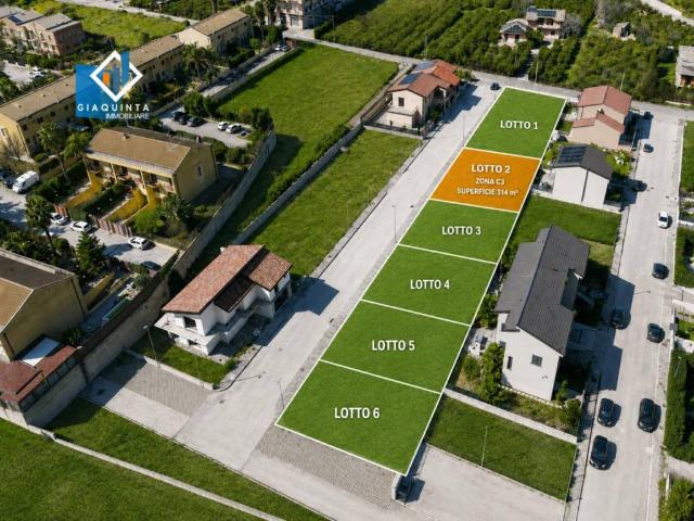 Terreno in vendita a Palagonia, Sicilia