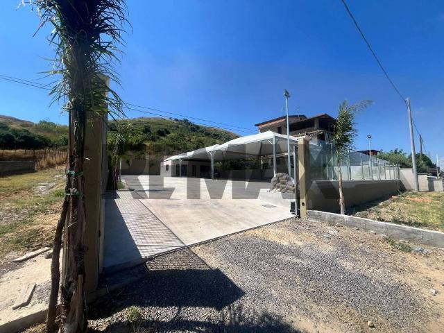 Terreno in vendita a Palagonia, Sicilia