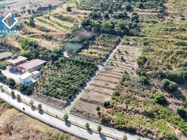 Terreno in vendita a Palagonia, Sicilia