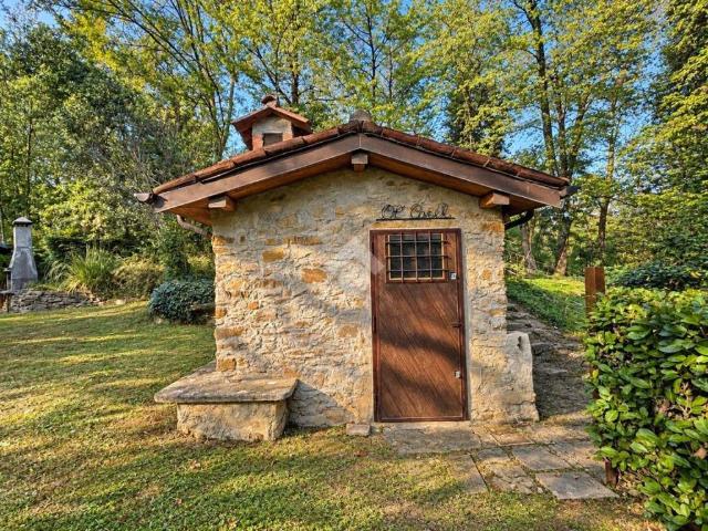 Terreno in vendita a Palazzago, Bergamo