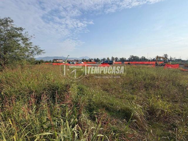 Terreno in vendita a Foglia, Palazzolo sull'Oglio