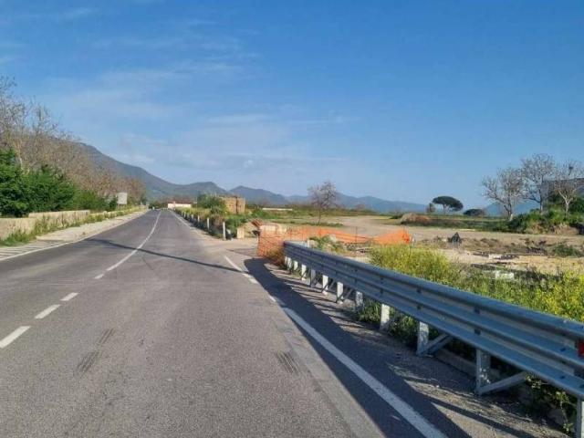 Terreno in vendita a Palma Campania, Campania