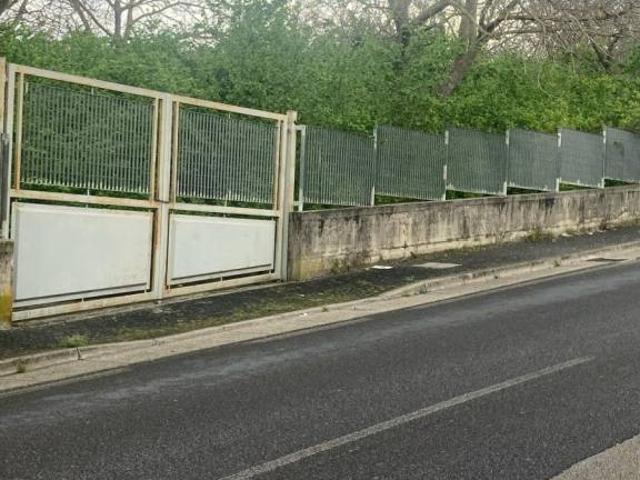 Terreno in vendita a Palma Campania, Campania