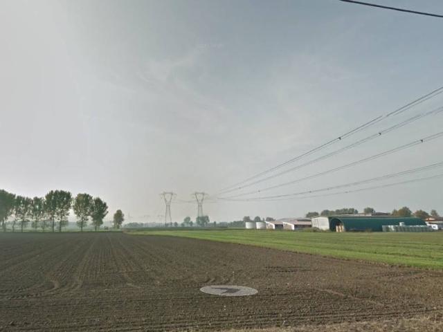 Terreno in vendita a Pandino, Lombardia