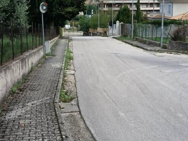 Terreno in vendita a Paolisi, Campania