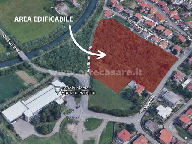 Terreno in vendita a Parabiago, Lombardia