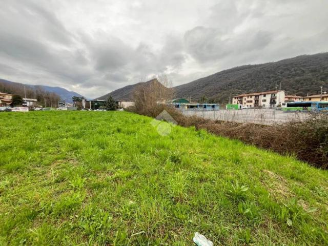 Terreno in vendita a Paratico, Lombardia
