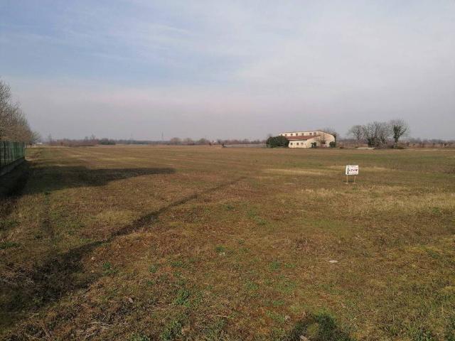 Terreno in vendita a Pasian Di Prato, Friuli-Venezia Giulia