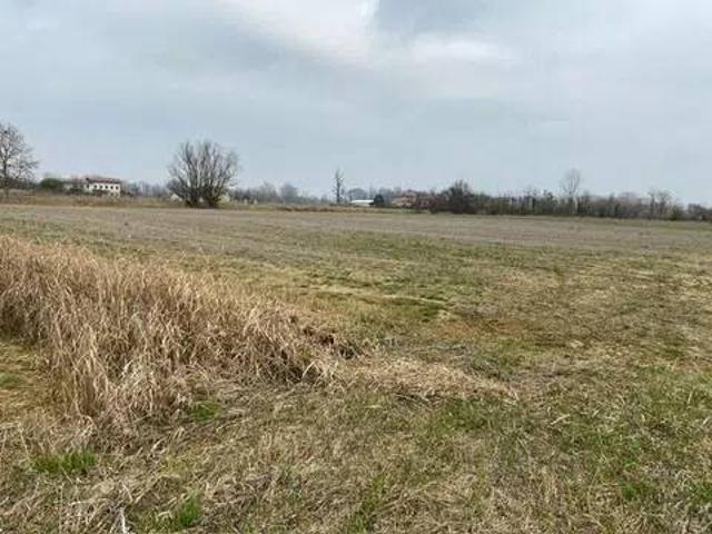Terreno in vendita a Pasiano Di Pordenone, Friuli-Venezia Giulia