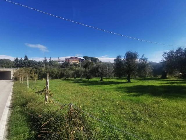 Terreno in vendita a Cerqueto, Passignano Sul Trasimeno