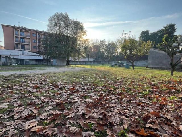 Terreno in vendita a Cascina Vignazza, Pavia