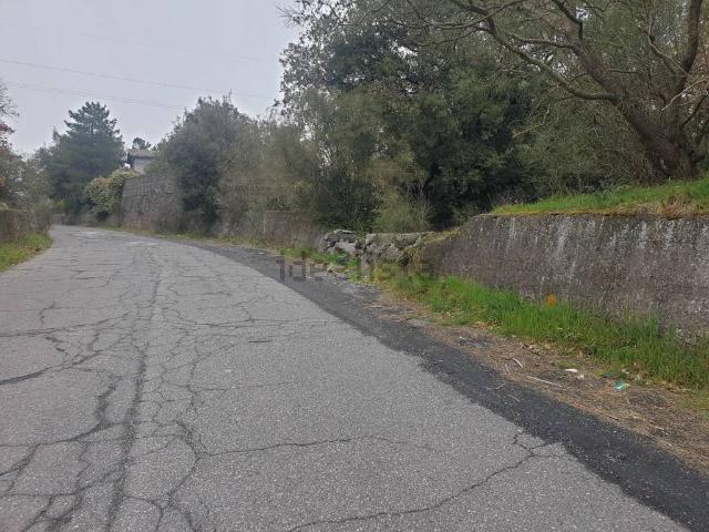 Terreno in vendita a Tarderia, Pedara
