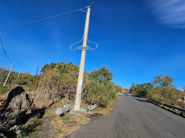Terreno in vendita a Pedara, Sicilia