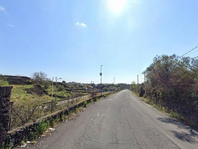 Terreno in vendita a Pedara, Sicilia