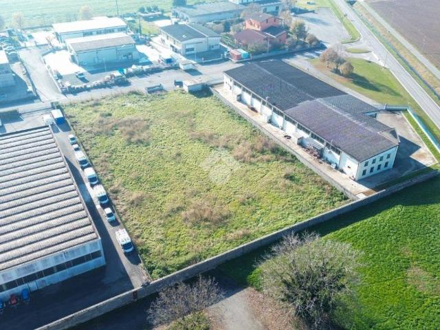 Terreno in vendita a Persico Dosimo, Lombardia
