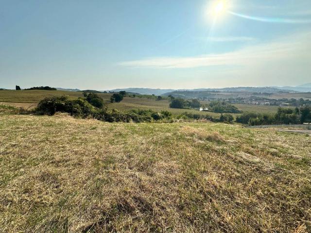 Terreno in vendita a Colombella, Perugia