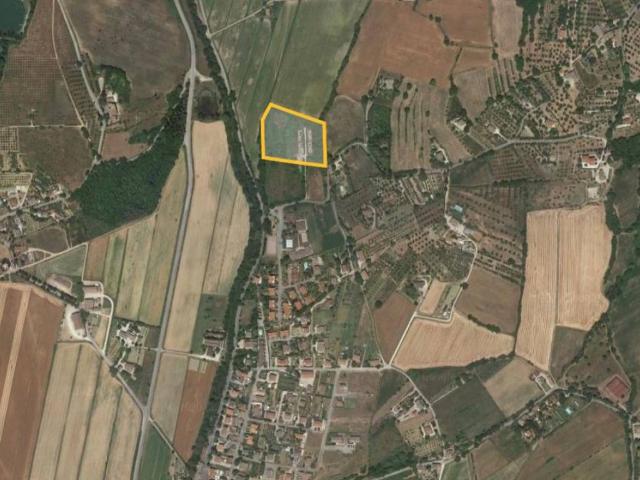 Terreno in vendita a Compresso Vecchio, Cenerente