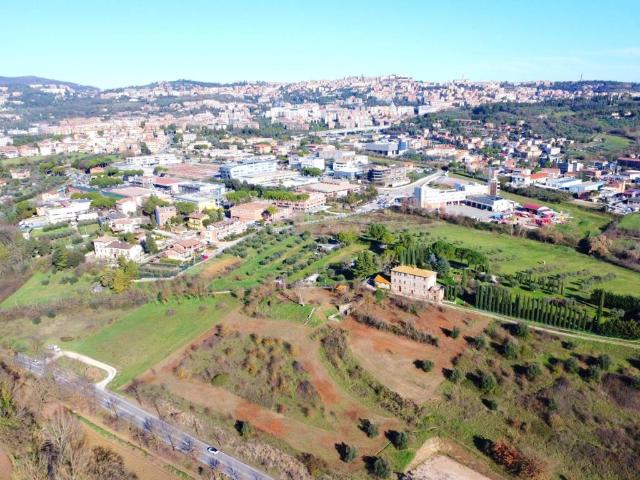 Terreno in vendita a Madonna Alta, Perugia