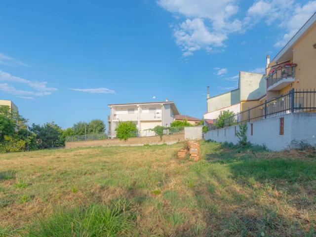 Terreno in vendita a San Silvestro, Pescara