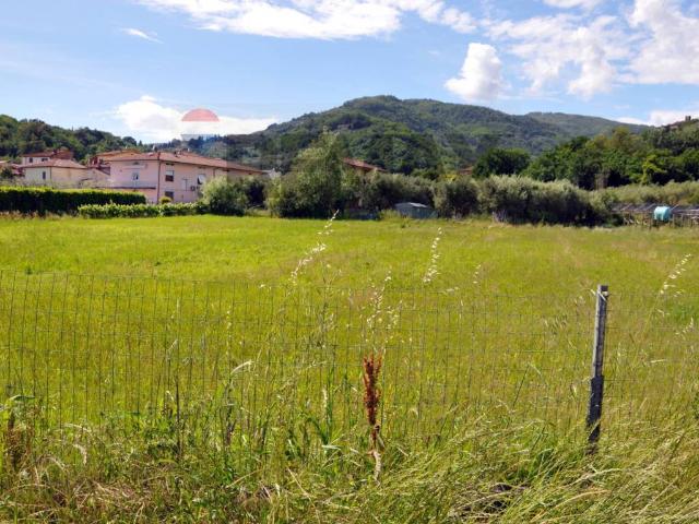 Terreno in vendita a Uzzano E Castello, Toscana