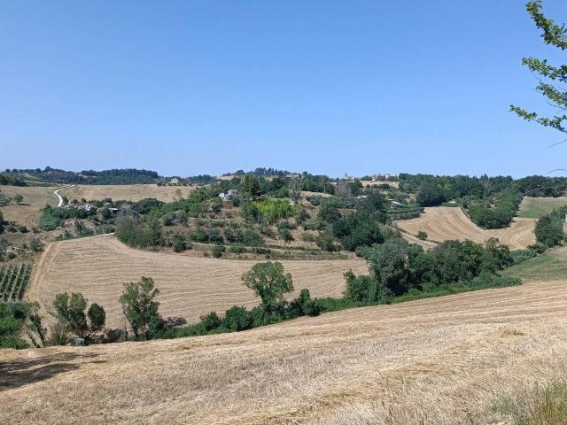 Terreno in vendita a Marche, Fermo