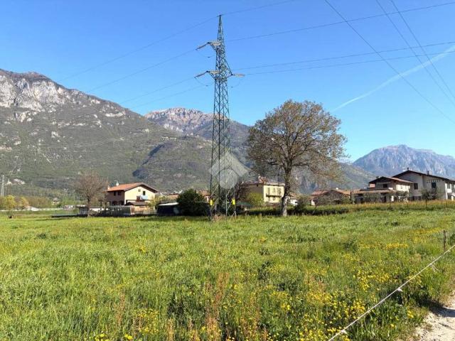 Terreno in vendita a Comunità montana della valle Camonica, Pian Camuno
