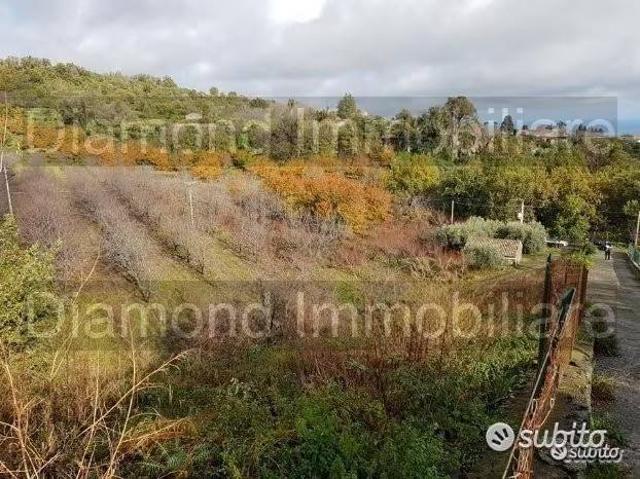 Terreno in vendita a Piedimonte Etneo, Sicilia