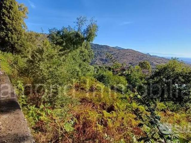 Terreno in vendita a Piedimonte Etneo, Sicilia