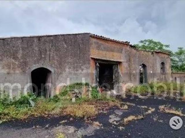 Terreno in vendita a Piedimonte Etneo, Sicilia