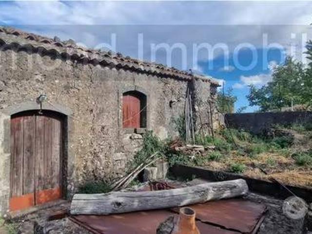 Terreno in vendita a Piedimonte Etneo, Sicilia