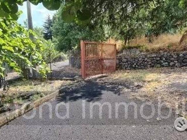 Terreno in vendita a Piedimonte Etneo, Sicilia
