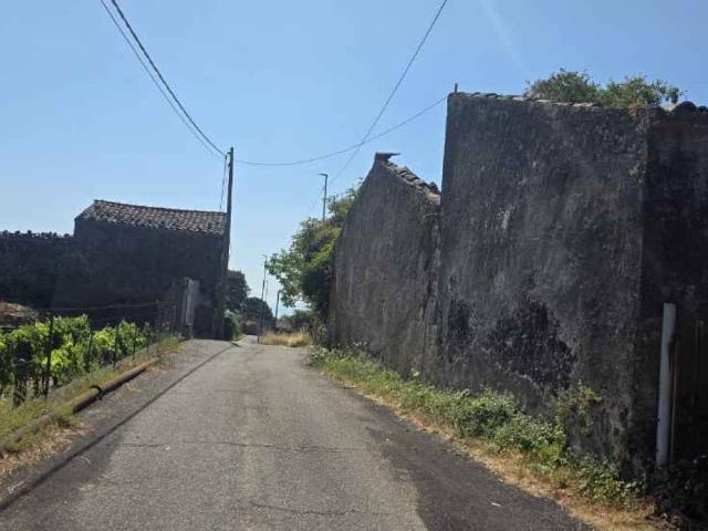 Terreno in vendita a Piedimonte Etneo, Sicilia