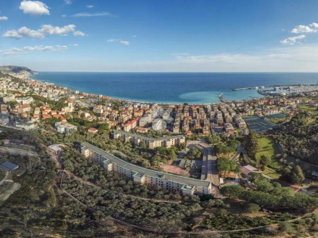 Terreno in vendita a Pietra Ligure, Liguria