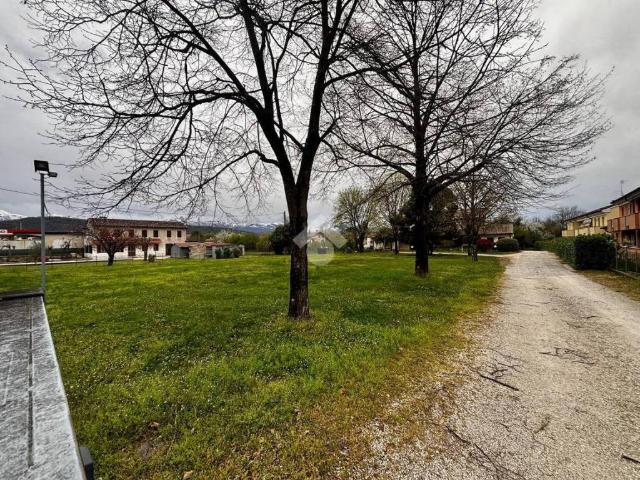 Terreno in vendita a Pieve Di Soligo, Veneto